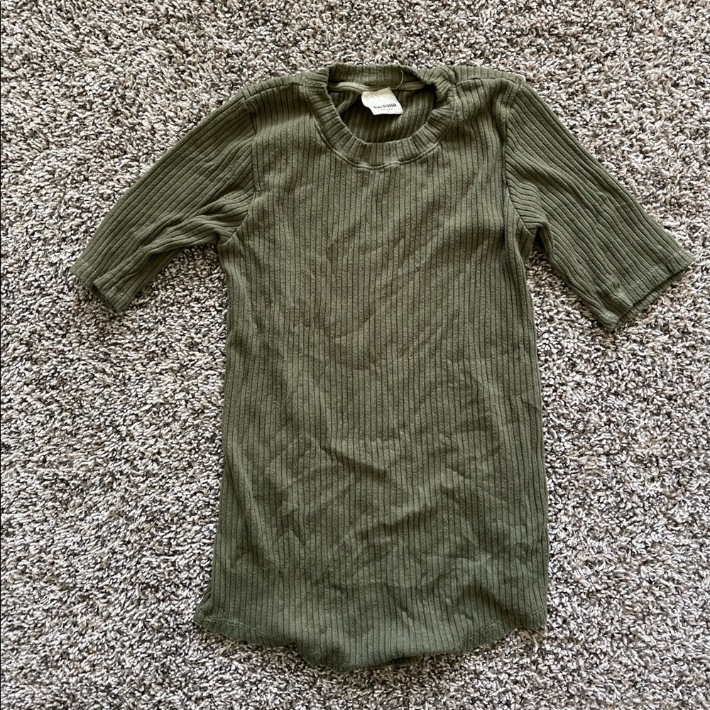 Baldwin ribbed T